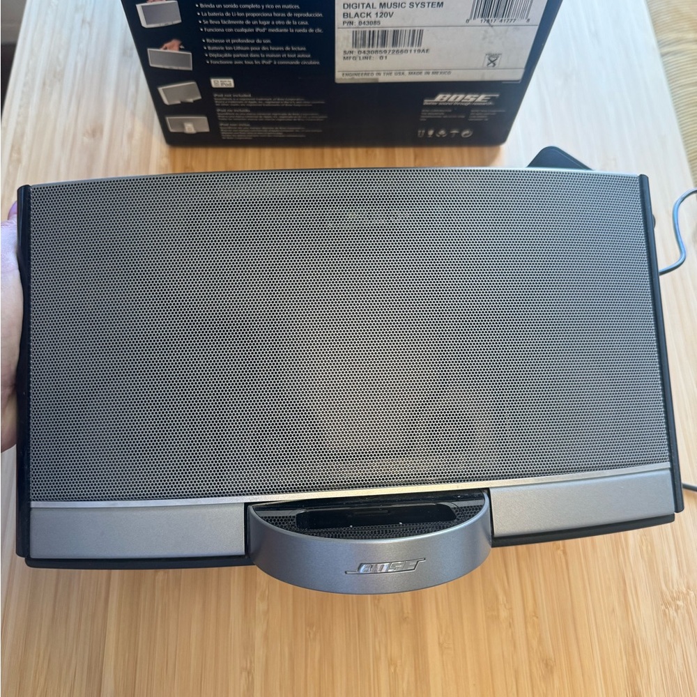 BOSE SoundDock Portable Digital Music System